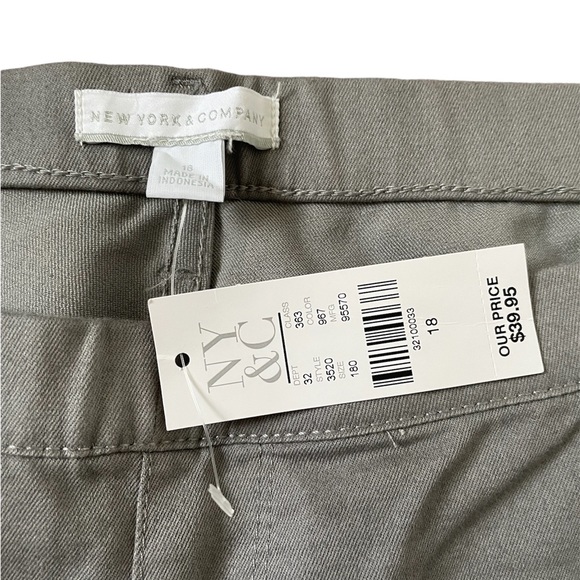 NY&C Crop Pant - Picture 2 of 3